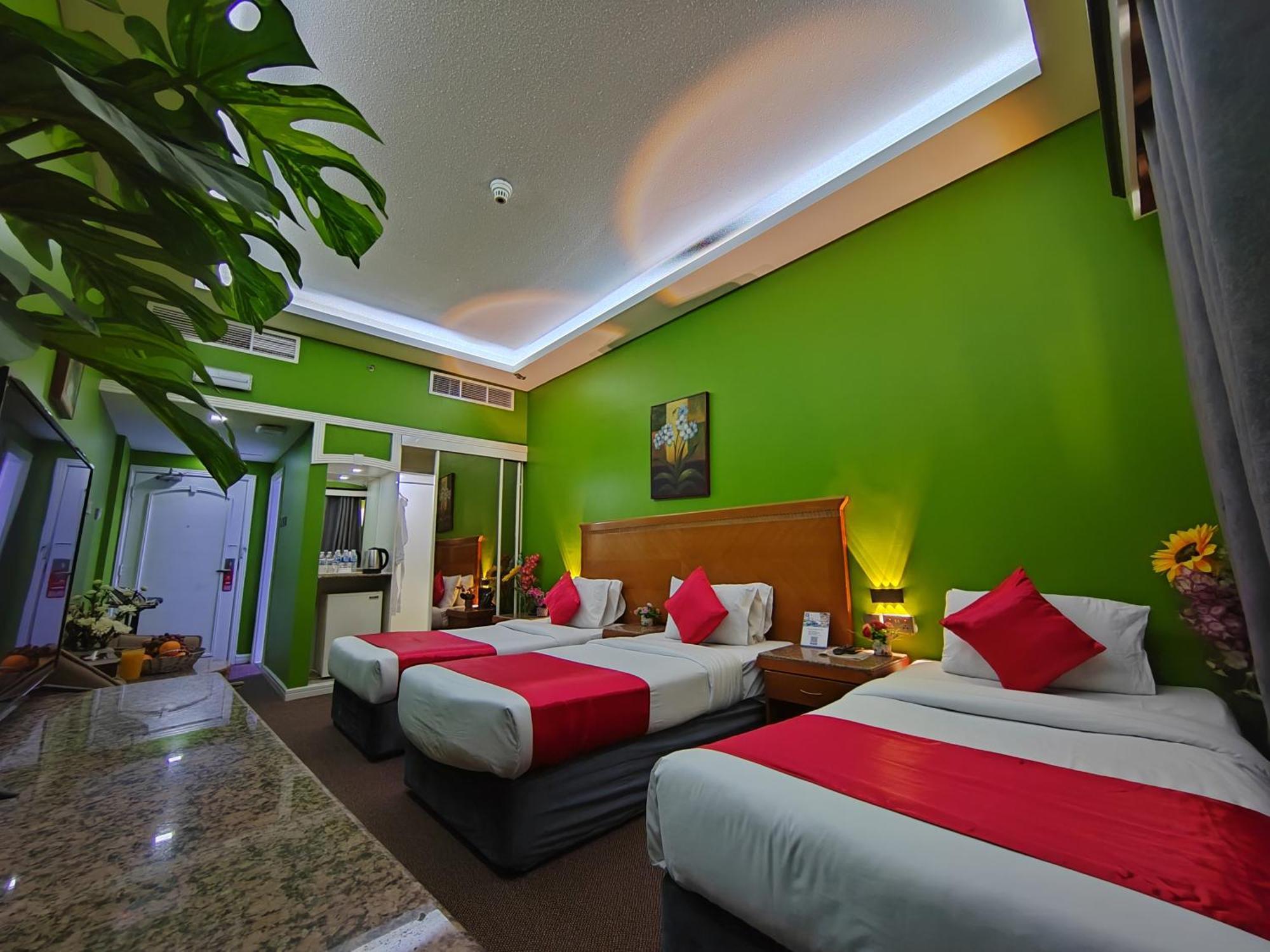Le Paradise Palace Hotel ดูไบ ภายนอก รูปภาพ