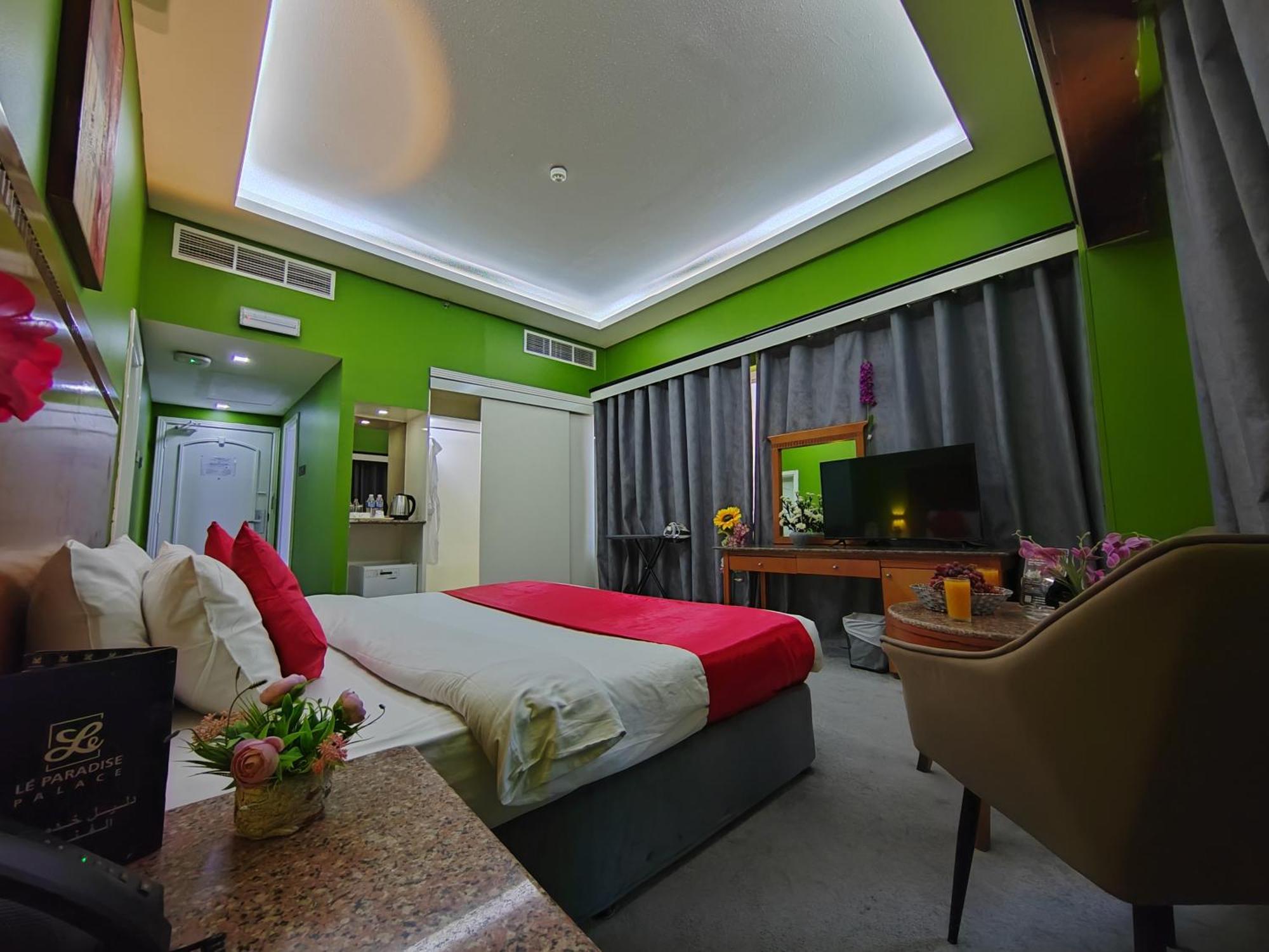 Le Paradise Palace Hotel ดูไบ ภายนอก รูปภาพ