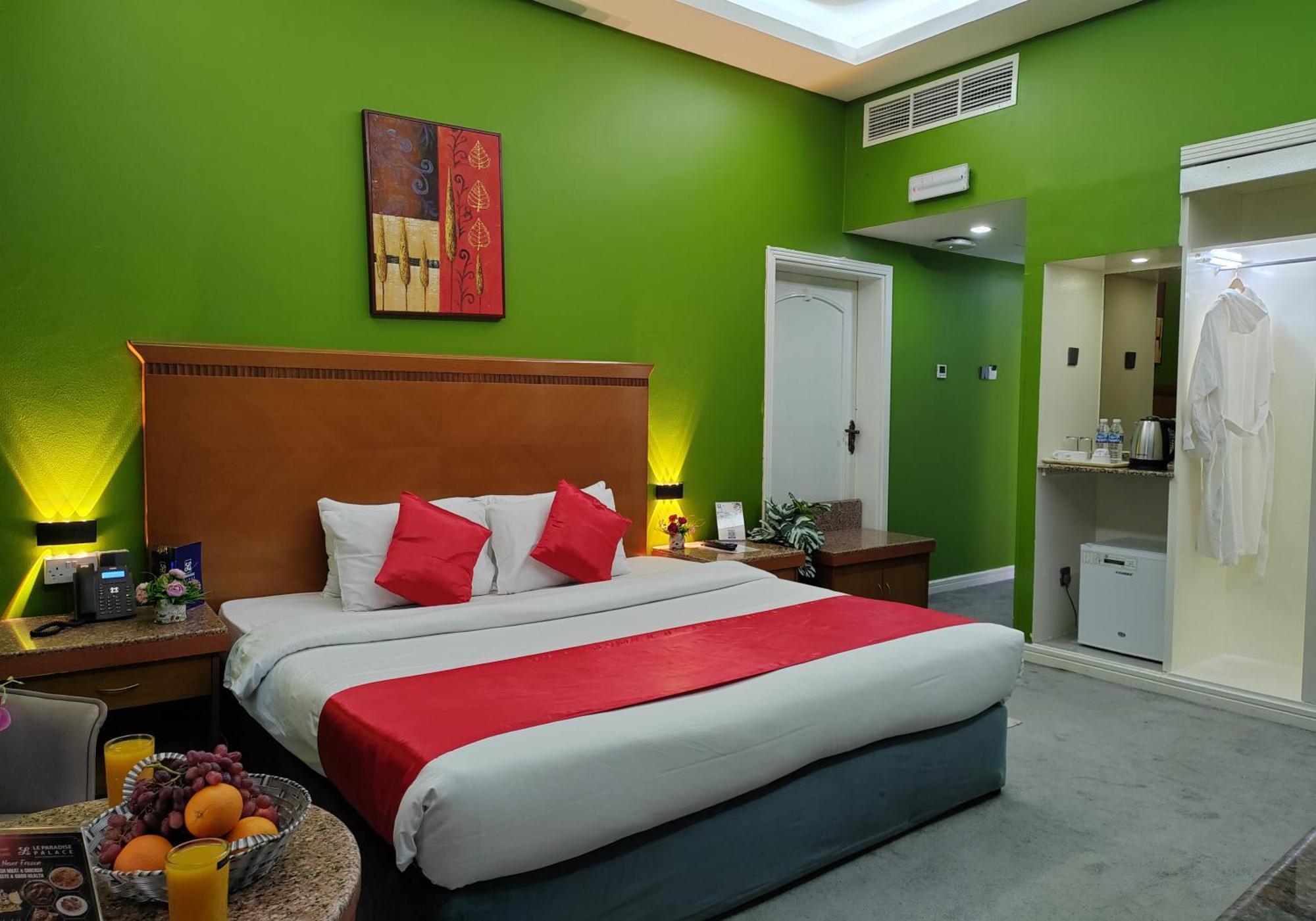 Le Paradise Palace Hotel ดูไบ ภายนอก รูปภาพ